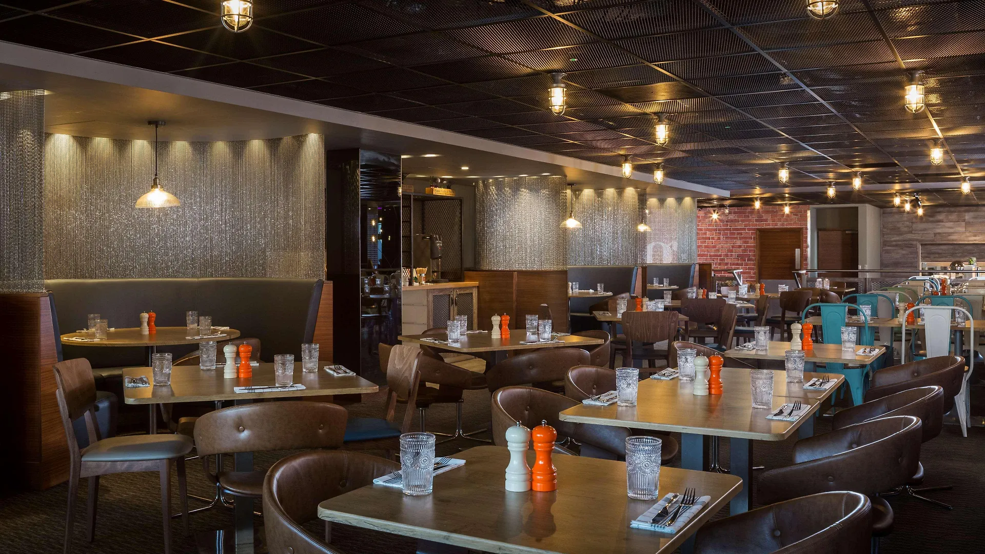 Radisson Red London Heathrow Ξενοδοχείο Harmondsworth