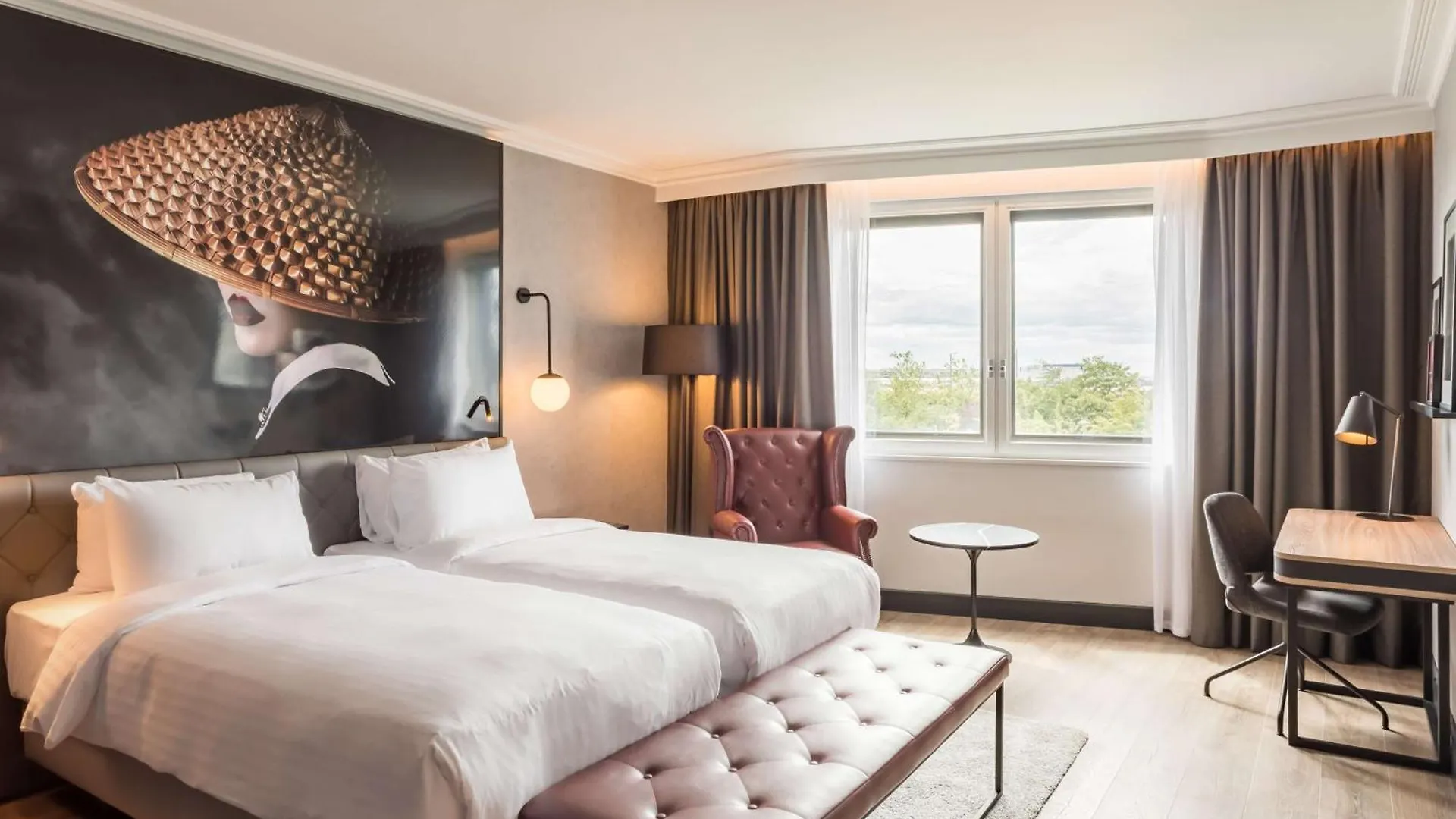 Radisson Red London Heathrow Ξενοδοχείο Harmondsworth