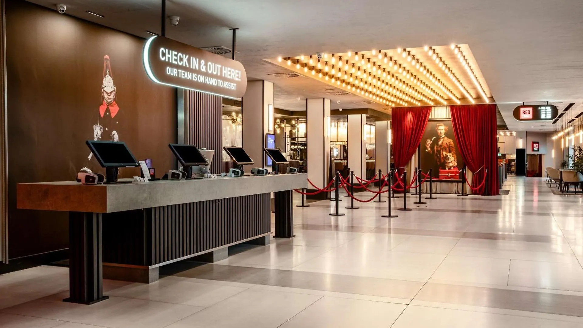 Radisson Red London Heathrow Ξενοδοχείο Harmondsworth 4*,  Ηνωμένο Βασίλειο